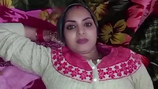 Indian desi young girl was fucked by her boyfriend&comma; Indian xxx video of Lalita bhabhi with reference to hindi audio